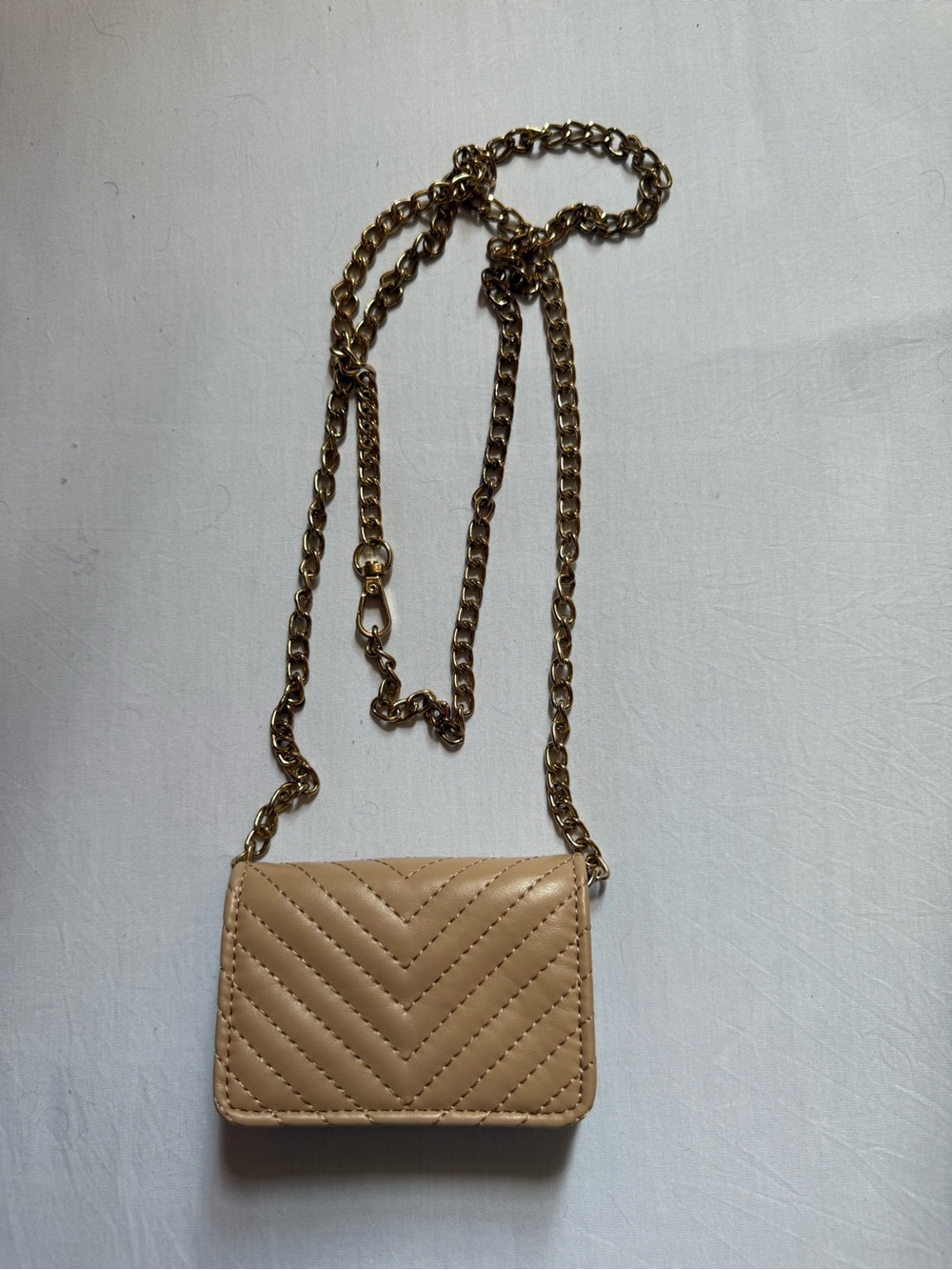 Quilted Chain Crossbody Bag - Beige